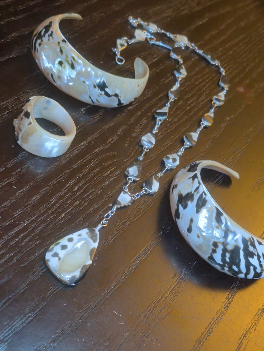 Tiger Cowrie Polished Shell With MOP Jewelry Bundle: 2 Cuffs, Ring, Necklace